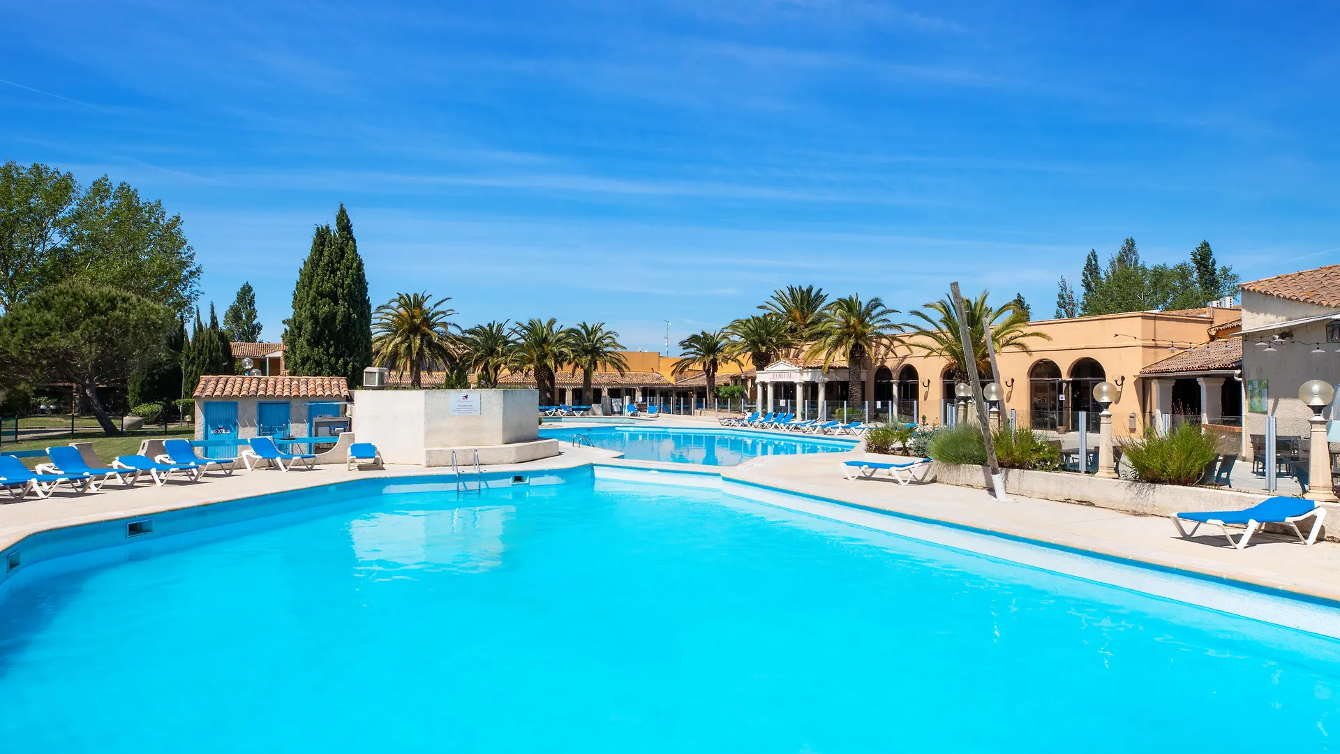 ****  Sowell Hotels L'Olivier アルル フランス