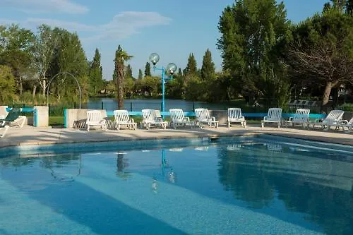 ****  Sowell Hotels L'Olivier アルル フランス