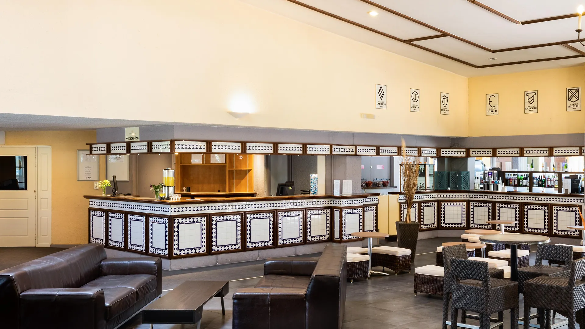 Sowell Hotels L'Olivier アルル 4*,  フランス